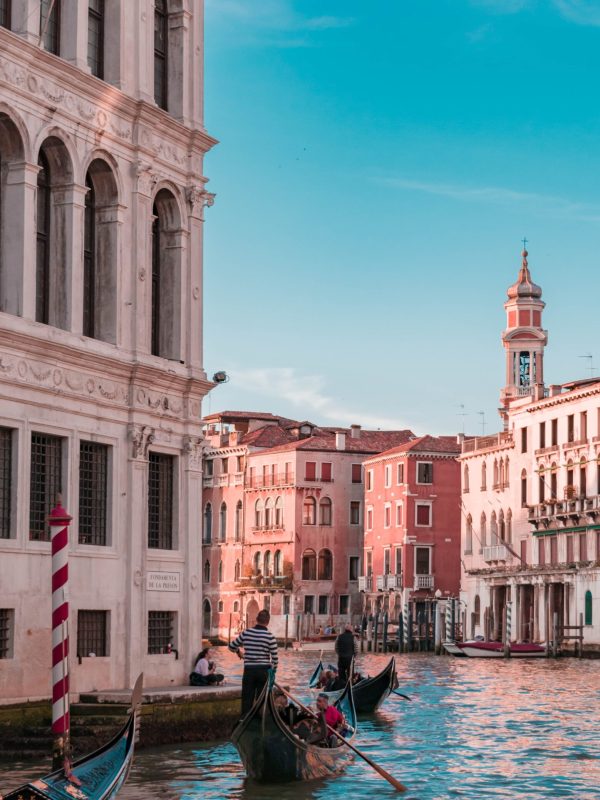 damiano-baschiera-KtlBp_YttlY-unsplash